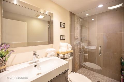 321 Pinehurst Dr, Des Plaines, IL 60016 photo 7