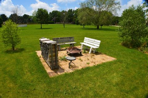 10124 E Raindance Dr, Rochelle, IL 61068 photo 10