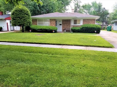 737 S Dennis Rd, Wheeling, IL 60090 photo 1