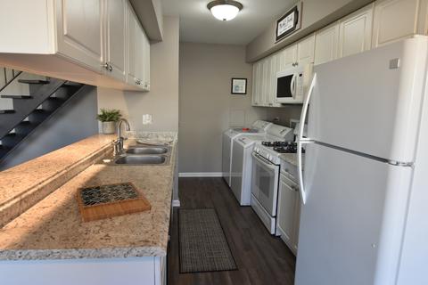1635 Cornell Dr #1, Hoffman Estates, IL 60169 photo 4