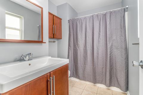 1709 Lake Pointe Dr, Plainfield, IL 60586 photo 9