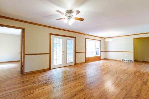 4609 Ashley Dr, Mchenry, IL 60050 photo 7