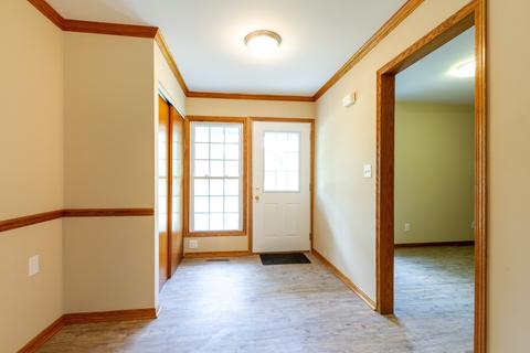 4609 Ashley Dr, Mchenry, IL 60050 photo 5