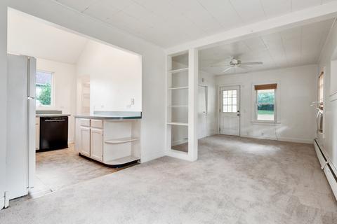 706 Goethe St, Elgin, IL 60123 photo 3