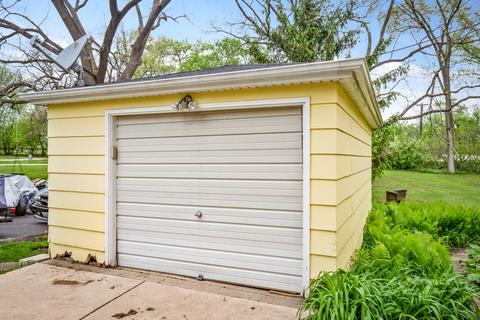 706 Goethe St, Elgin, IL 60123 photo 18
