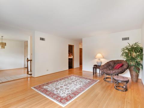 8 Washington St, Glenview, IL 60025 photo 3