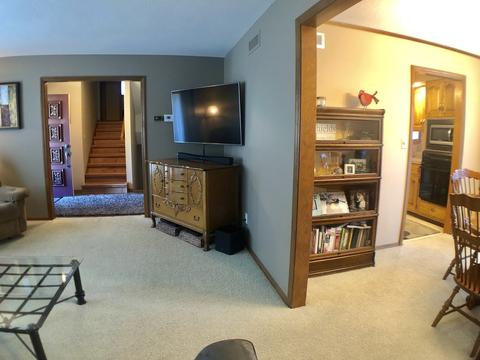 1020 Oakcrest Dr, Rantoul, IL 61866 photo 6