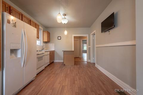 6116 S Artesian Ave, Chicago, IL 60629 photo 8