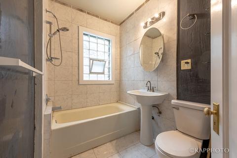 6116 S Artesian Ave, Chicago, IL 60629 photo 14