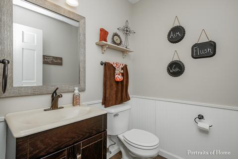102 Crest View Ct, Minooka, IL 60447 photo 11