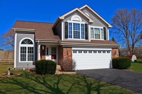 1070 Huron Ct, Elgin, IL 60120 photo 1