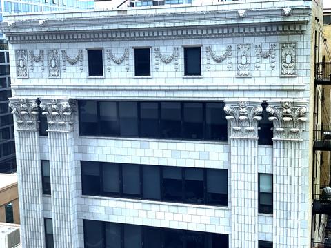 100 E 14th St #810, Chicago, IL 60605 photo 29