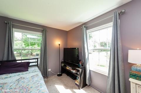 16 Timber Ter, Cary, IL 60013 photo 7