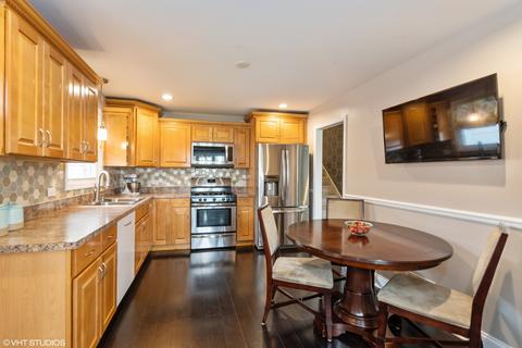 7315 W 85th St, Bridgeview, IL 60455 photo 4