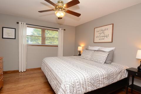 2000 Murcer Ln, Elgin, IL 60123 photo 7