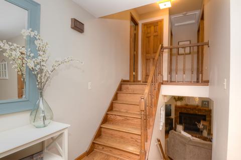 2000 Murcer Ln, Elgin, IL 60123 photo 6