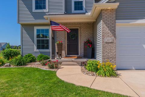 1037 Decoy Ct, Normal, IL 61761 photo 2