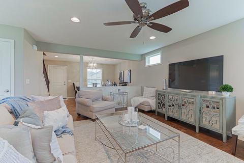 1037 Decoy Ct, Normal, IL 61761 photo 9