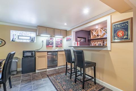 10819 S Artesian Ave, Chicago, IL 60655 photo 17