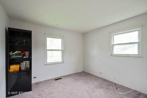 528 Cherry Ln, Glenview, IL 60025 photo 6