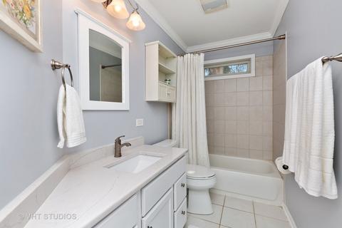 260 Beach Dr, Algonquin, IL 60102 photo 11