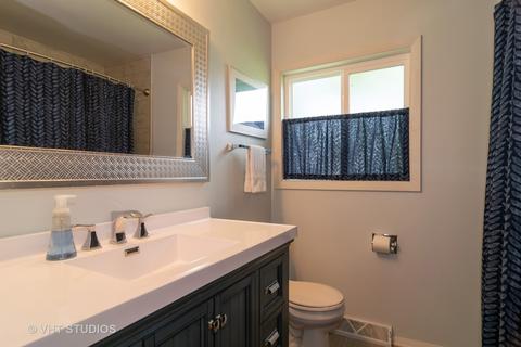 26 W147 Jerome Ave, Wheaton, IL 60187 photo 14