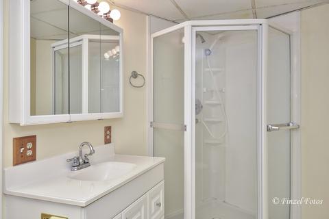 3145 Cypress Ct, Mchenry, IL 60051 photo 15