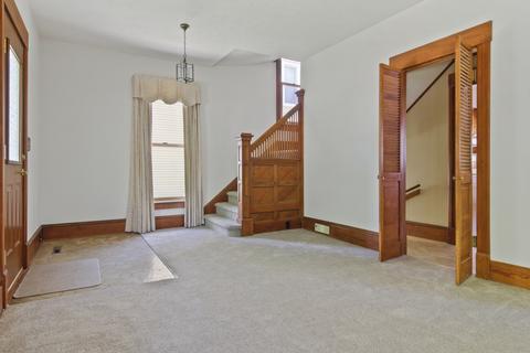 1012 N Evans St, Bloomington, IL 61701 photo 4