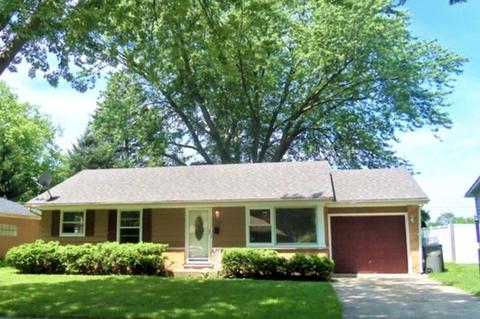 1318 Dakota Dr, Elgin, IL 60120 photo 1