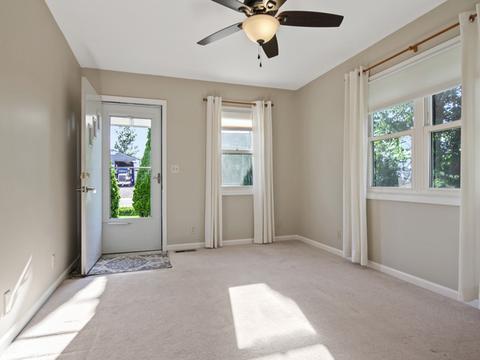 1608 Bunn St, Bloomington, IL 61701 photo 3