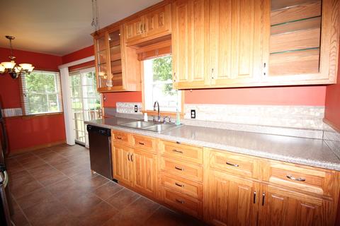 455 S Curtis Ave, Kankakee, IL 60901 photo 3