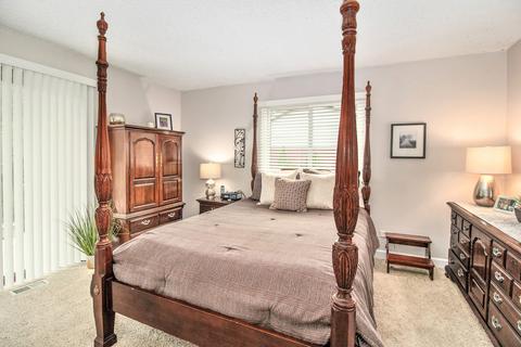 32 Greenridge Rd, Elgin, IL 60120 photo 15