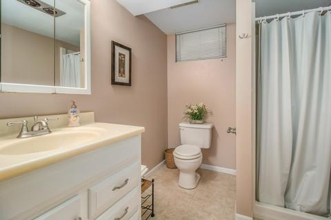 32 Greenridge Rd, Elgin, IL 60120 photo 23
