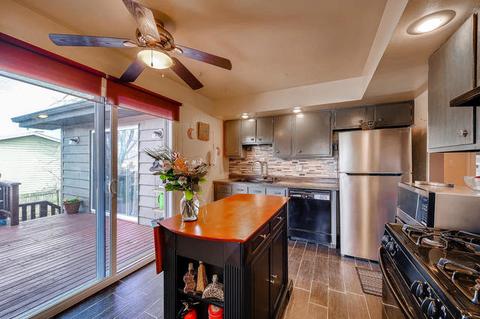 1465 Meyer Rd, Hoffman Estates, IL 60169 photo 9