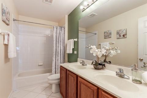 1525 Bridle Ln, Bartlett, IL 60103 photo 36