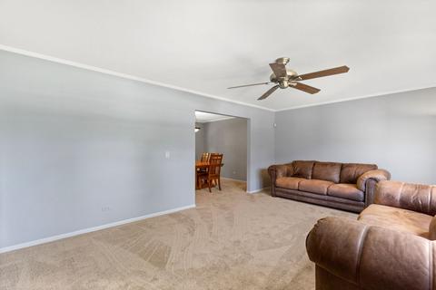542 E Carpenter Dr, Palatine, IL 60074 photo 4
