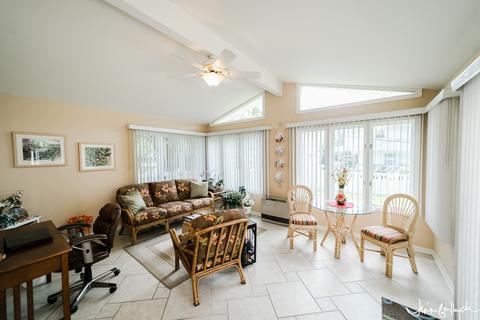 415 Michael Ct, Des Plaines, IL 60016 photo 17
