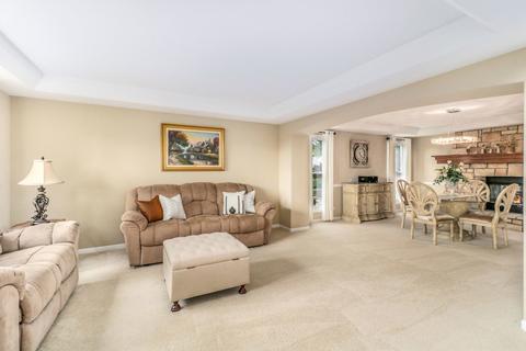 27028 Ashgate Xing, Plainfield, IL 60585 photo 3