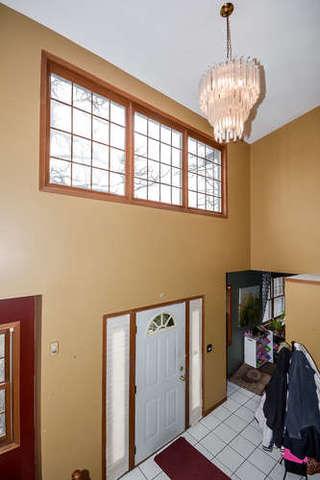 895 Red Oak Ave, Addison, IL 60101 photo 4