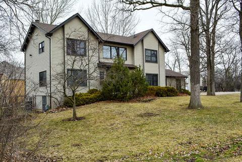 895 Red Oak Ave, Addison, IL 60101 photo 3