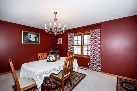 895 Red Oak Ave, Addison, IL 60101 photo 19