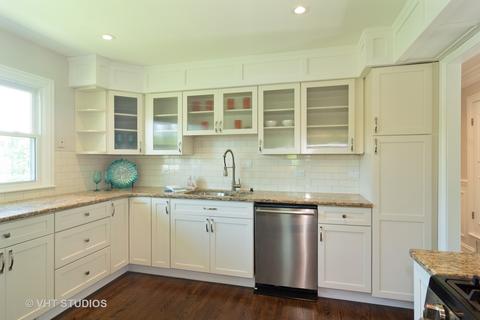 1450 Devonshire Ln, Hoffman Estates, IL 60169 photo 6