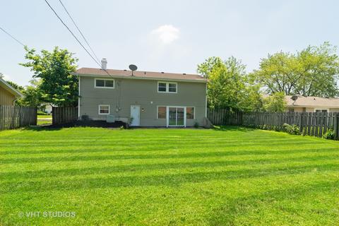 1450 Devonshire Ln, Hoffman Estates, IL 60169 photo 18
