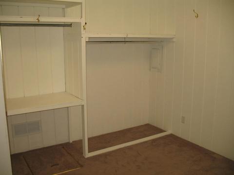 613 E North St, Clinton, IL 61727 photo 22
