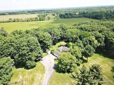 5 N764 Surrey Rd, Wayne, IL 60184 photo 1
