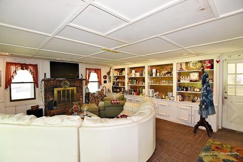 5 N764 Surrey Rd, Wayne, IL 60184 photo 7