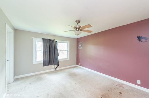701 Dewey St, Harvard, IL 60033 photo 5