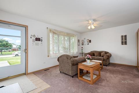 1803 Winger Dr, Plainfield, IL 60586 photo 4