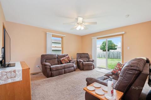 1803 Winger Dr, Plainfield, IL 60586 photo 9