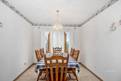 1803 Winger Dr, Plainfield, IL 60586 photo 5